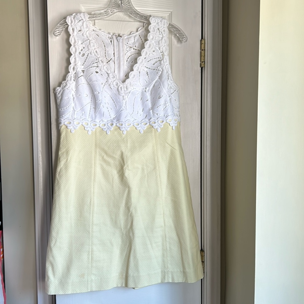 Lilly Pulitzer EUC V-Neck Dress White and Yellow Size 6